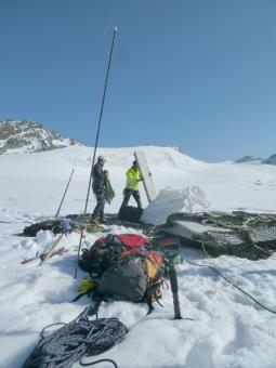 Bergung wrack Alpen Hubschrauber Gletscher Bergung wrack Alpen Hubschrauber Gletscher